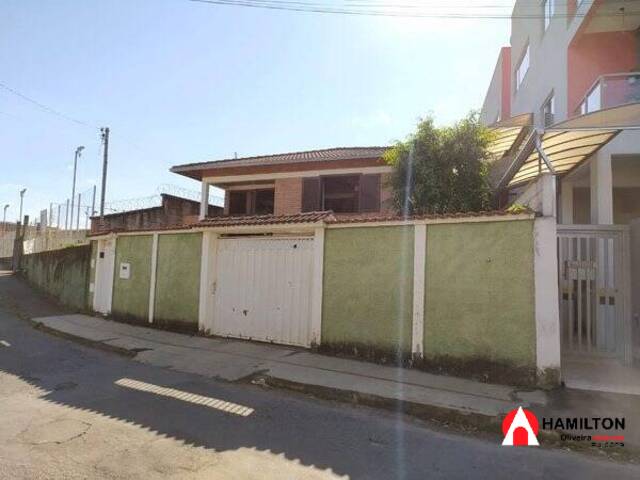 #684 - Casa para Locação em Itabirito - MG - 2