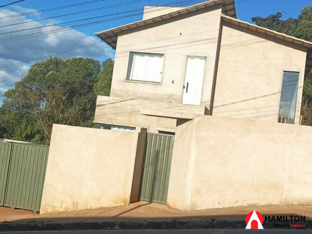 #818 - Casa para Locação em Itabirito - MG