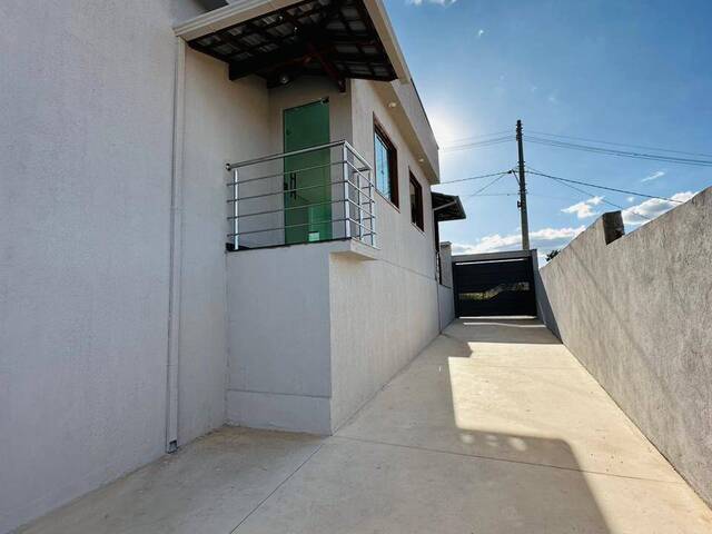 #895 - Casa para Venda em Itabirito - MG - 2