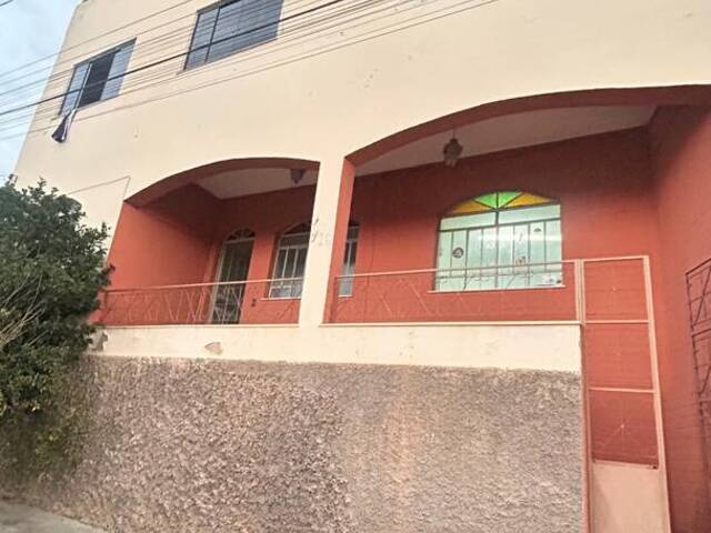 #932 - Casa para Locação em Itabirito - MG - 1