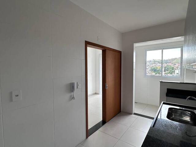 #957 - Apartamento para Locação em Itabirito - MG - 2