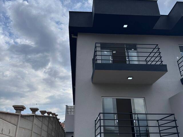 #975 - Apartamento para Venda em Itabirito - MG - 2