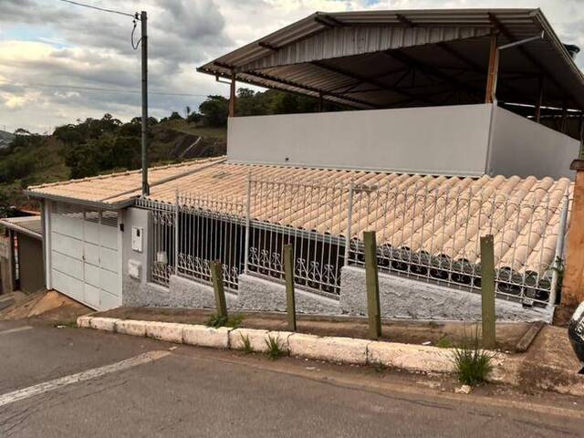 #977 - Casa para Locação em Itabirito - MG - 1