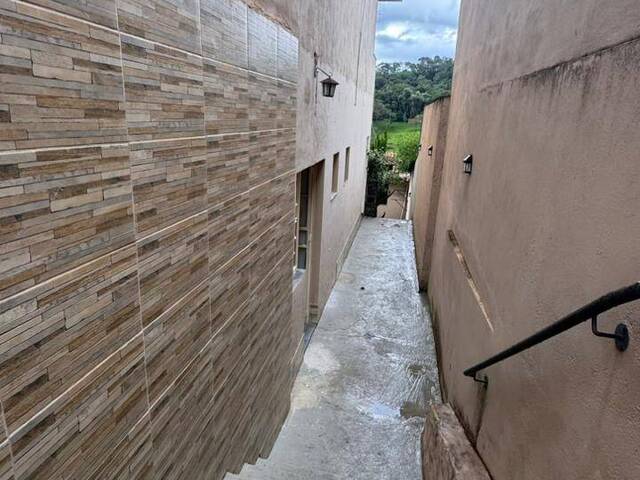 #990 - Casa para Locação em Itabirito - MG - 3