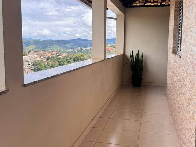 #994 - Casa para Venda em Itabirito - MG - 2