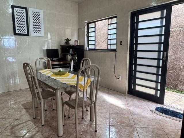 Casa para Venda em Itabirito - 4