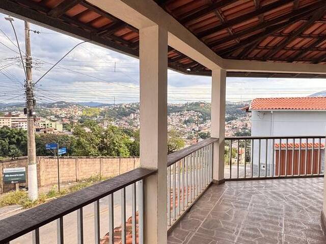 #1001 - Casa para Locação em Itabirito - MG - 2