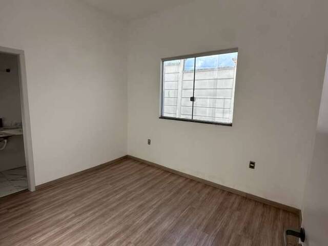 Apartamento para Venda em Itabirito - 3