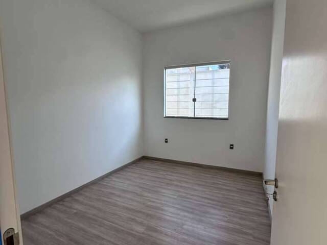 Apartamento para Venda em Itabirito - 4