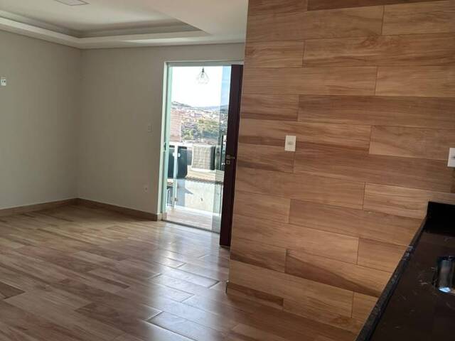 Apartamento para Venda em Itabirito - 5