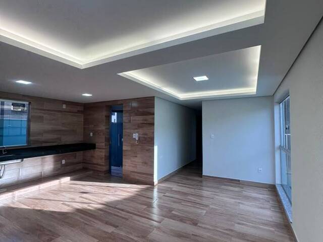 #1019 - Apartamento para Venda em Itabirito - MG - 1