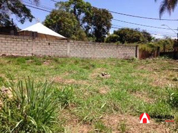 Grande oportunidade lote a venda no bairro Cardoso!