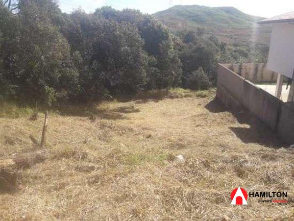 EXCELENTE LOTE PRÓXIMO A CRUZ DO MUNU