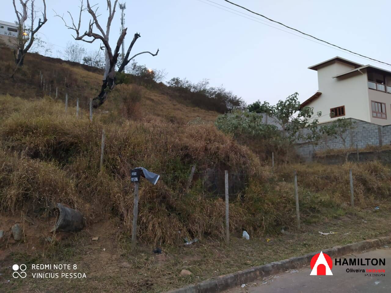 Lote a venda no Bairro Serra Azul
