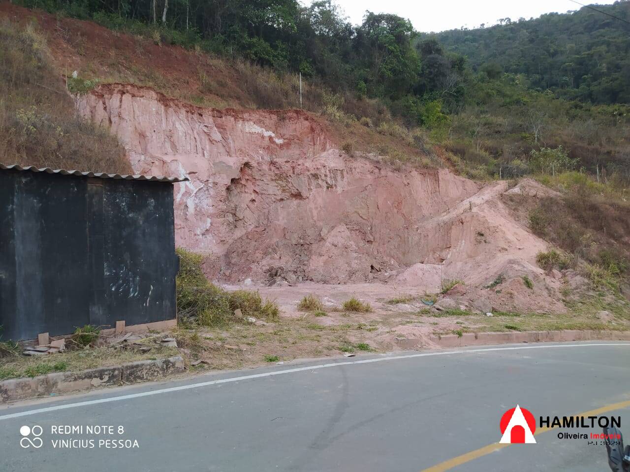 Lote a Venda no Bairro Serra Azul