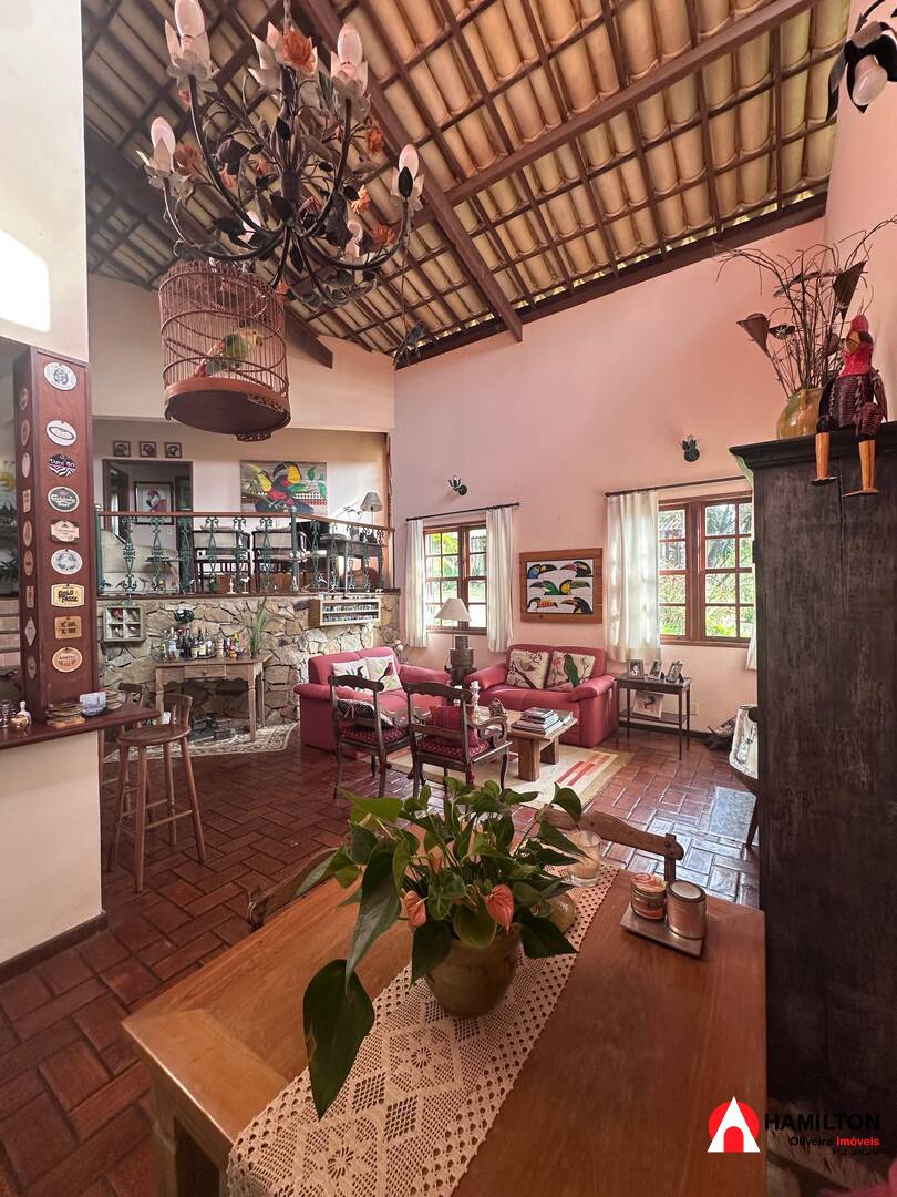 Casa charmosa cercada de natureza na Paragem do Tripuí