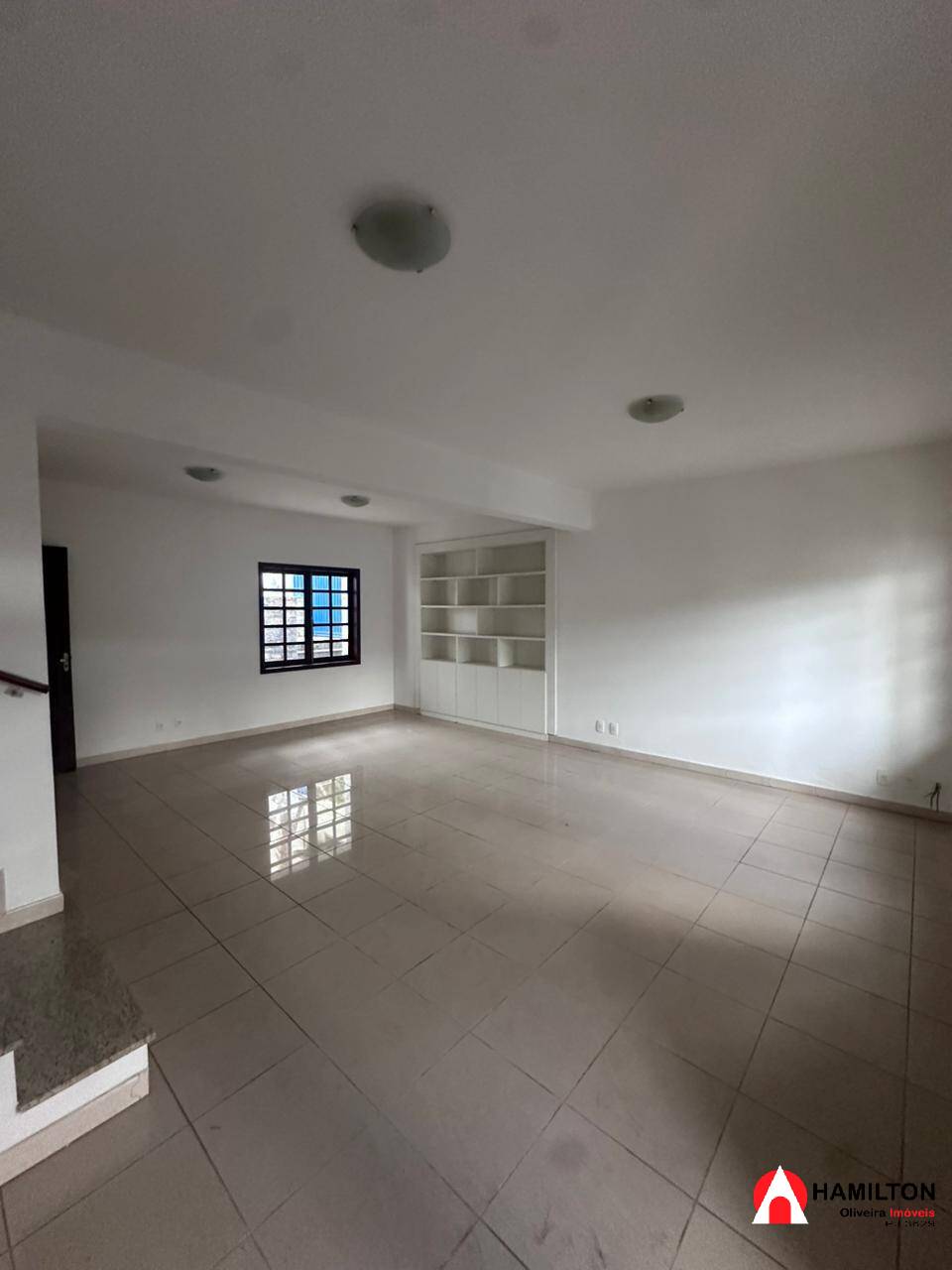 Casa ampla e aconchegante para locação no bairro Álvaro Maia