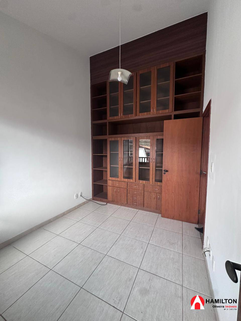 Casa ampla e aconchegante para locação no bairro Álvaro Maia
