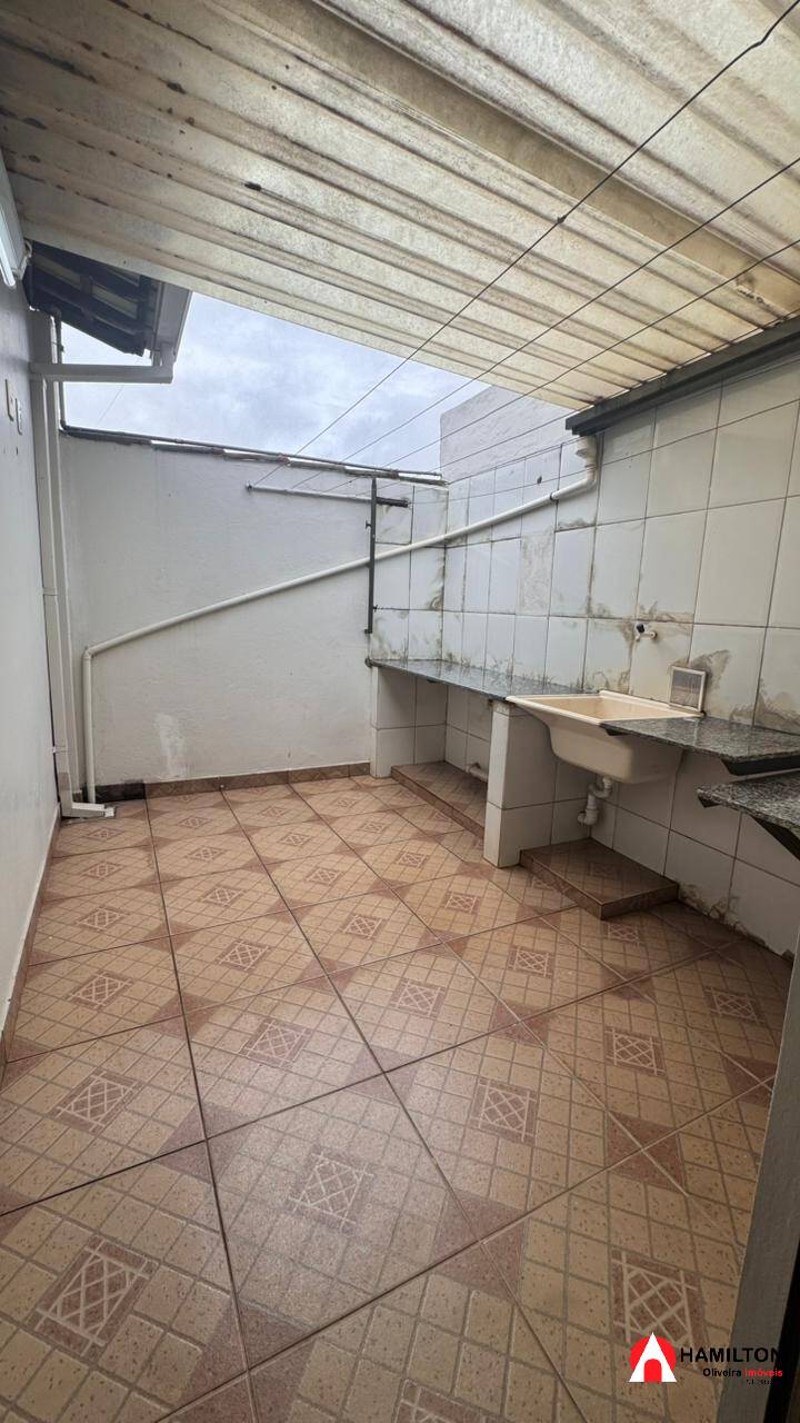 APARTAMENTO PARA LOCAÇÃO – BAIRRO SANTO ANTÔNIO – ITABIRITO/MG