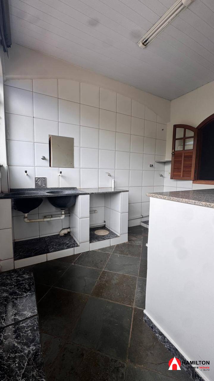 APARTAMENTO PARA LOCAÇÃO – BAIRRO SANTO ANTÔNIO – ITABIRITO/MG