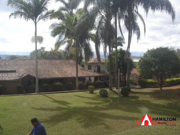 Excelente Casa com terreno de 4553 m2, Próximo a AABB